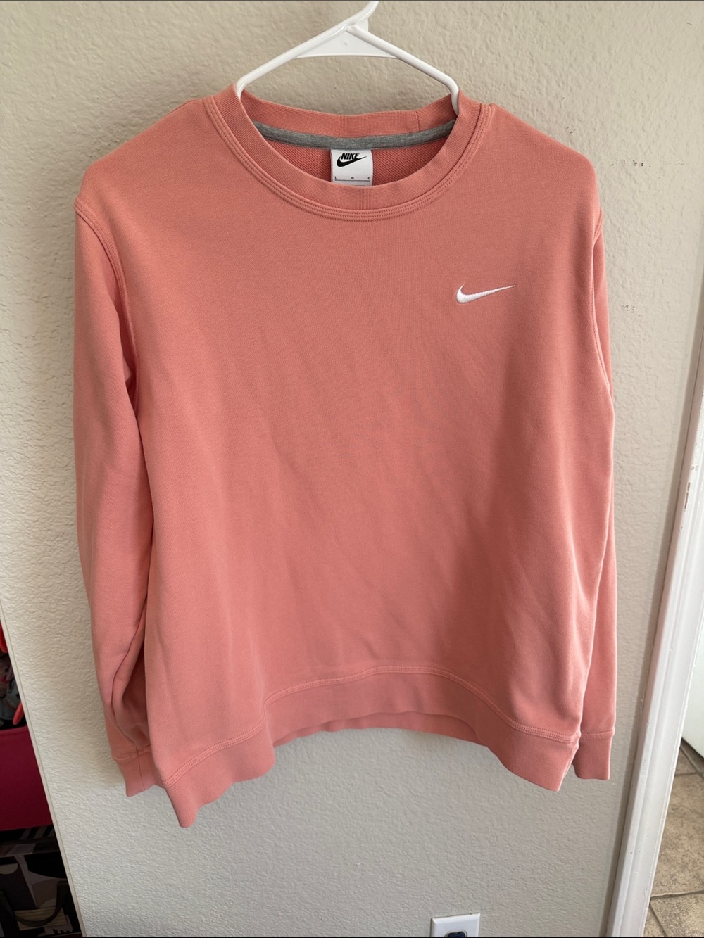 Nike Coral Pink Crewneck Sweatshirt